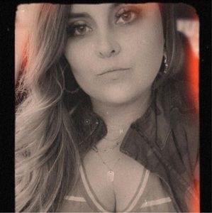 Meet your Posher, Tanya